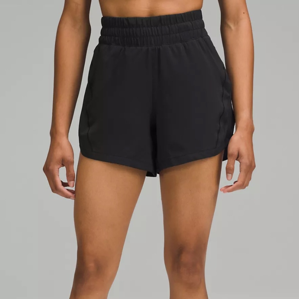 NWOT Lululemon Track That High Rise Lined Short